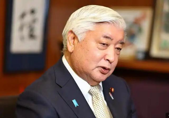 白鹿事件升级!泰国见面会取消后,缅北视频又被扒,黑历史曝光