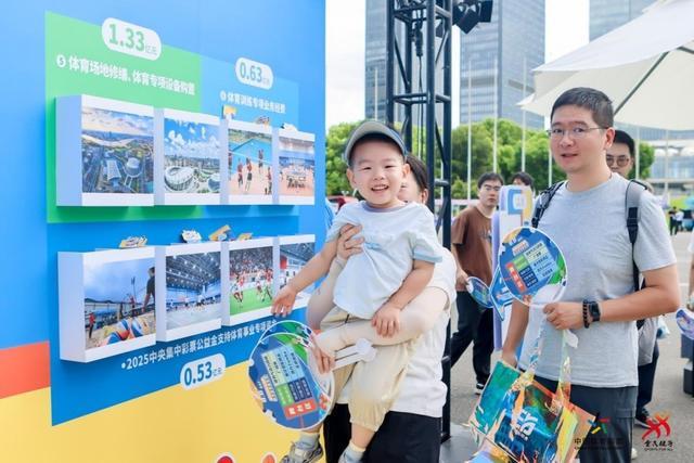 官方:18岁中场陈骁涵加盟广州蒲公英,曾在日本接受短期训练