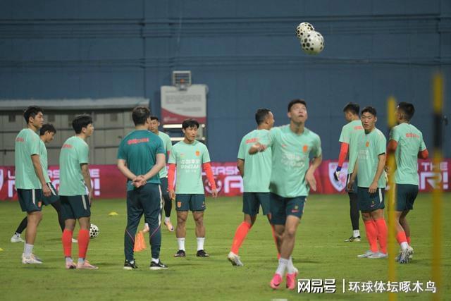 中国男篮阵容调整，王俊杰杨瀚森离队，后卫大换血，赵睿必须回归